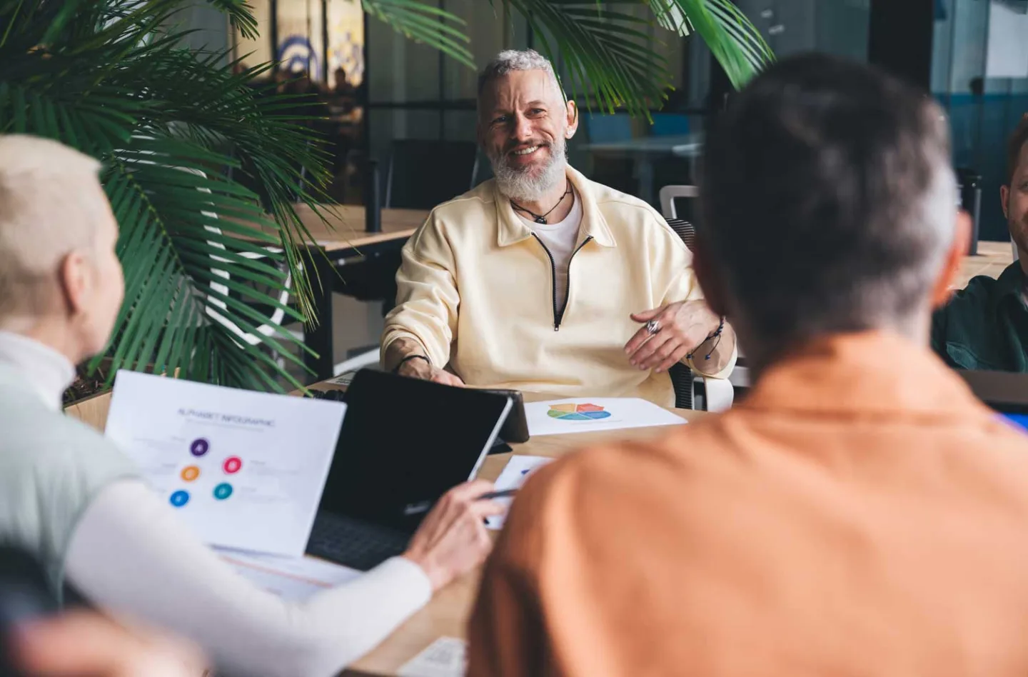 Pourquoi la formation professionnelle est devenue incontournable dans les secteurs r&eacute;gul&eacute;s